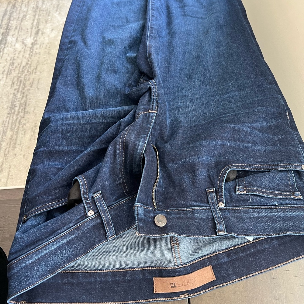 Joe’s Jeans Athletic fit relaxed kinetic stretch jeans new without tags